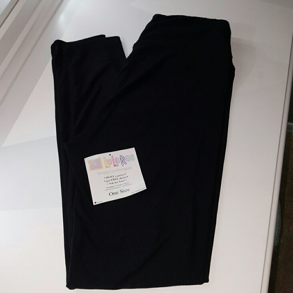 Lularoe os SOLID BLACK LEGGINGS & solid green 2 pk