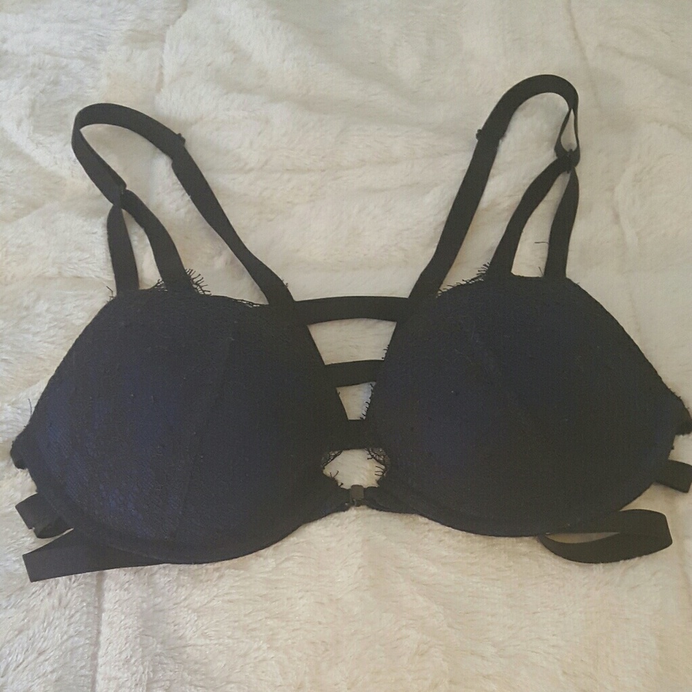 Victoria's Secret navy front-close push up bra