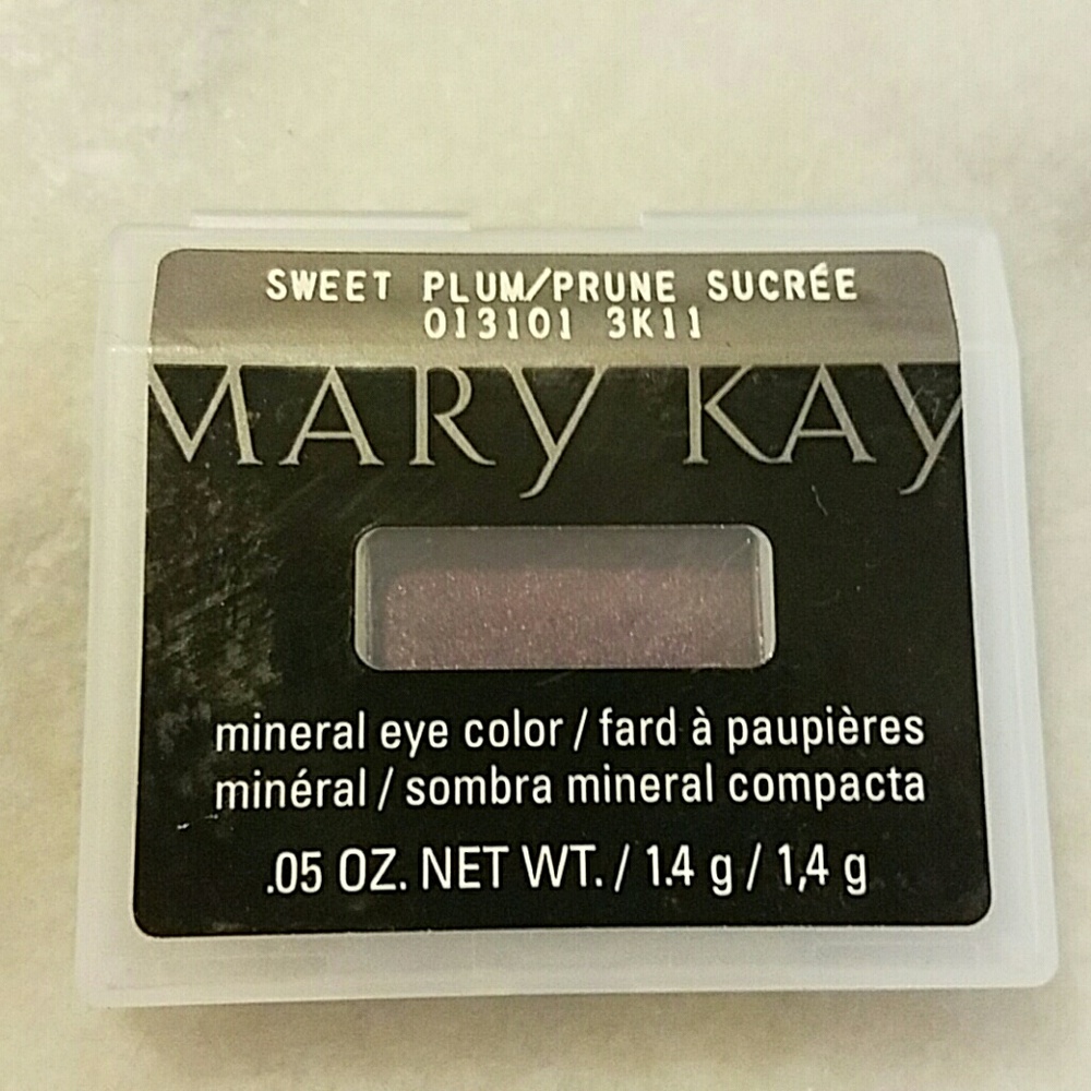 Mary Kay Sweet Plum Mineral Eye Color