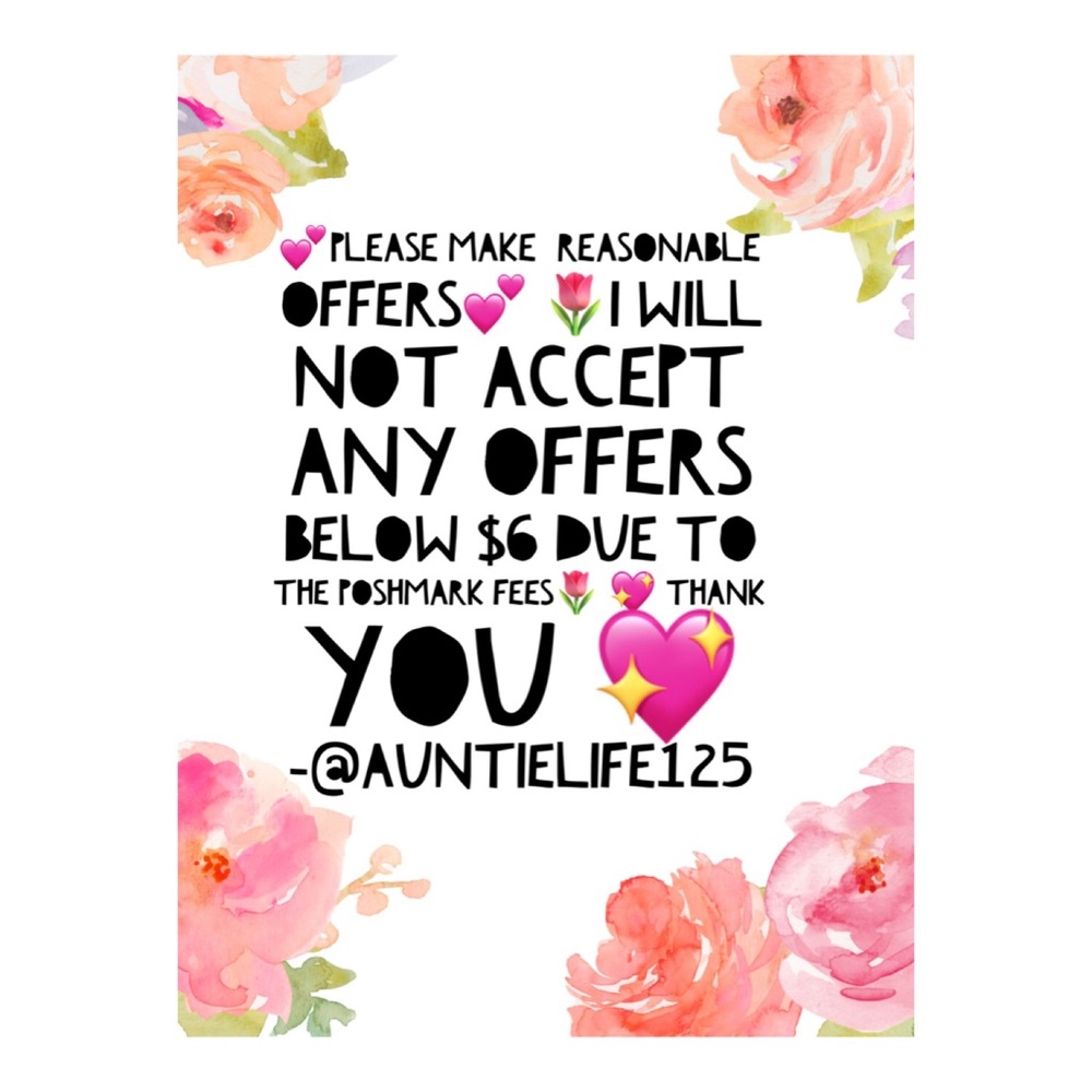 💕🌷 Accepting reasonable offers 🌷💕