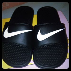 Women's Nike slides