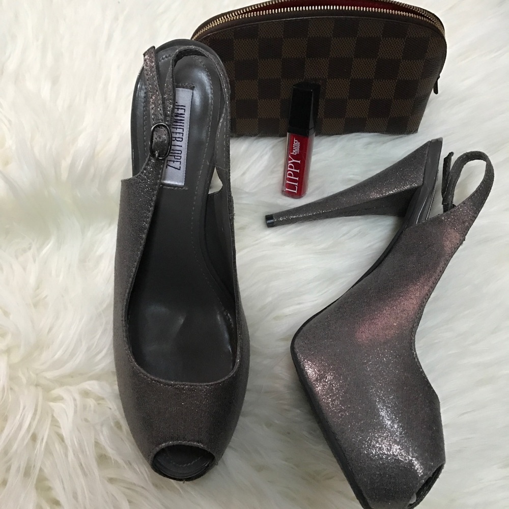 Dark Silver Heels / Pumps