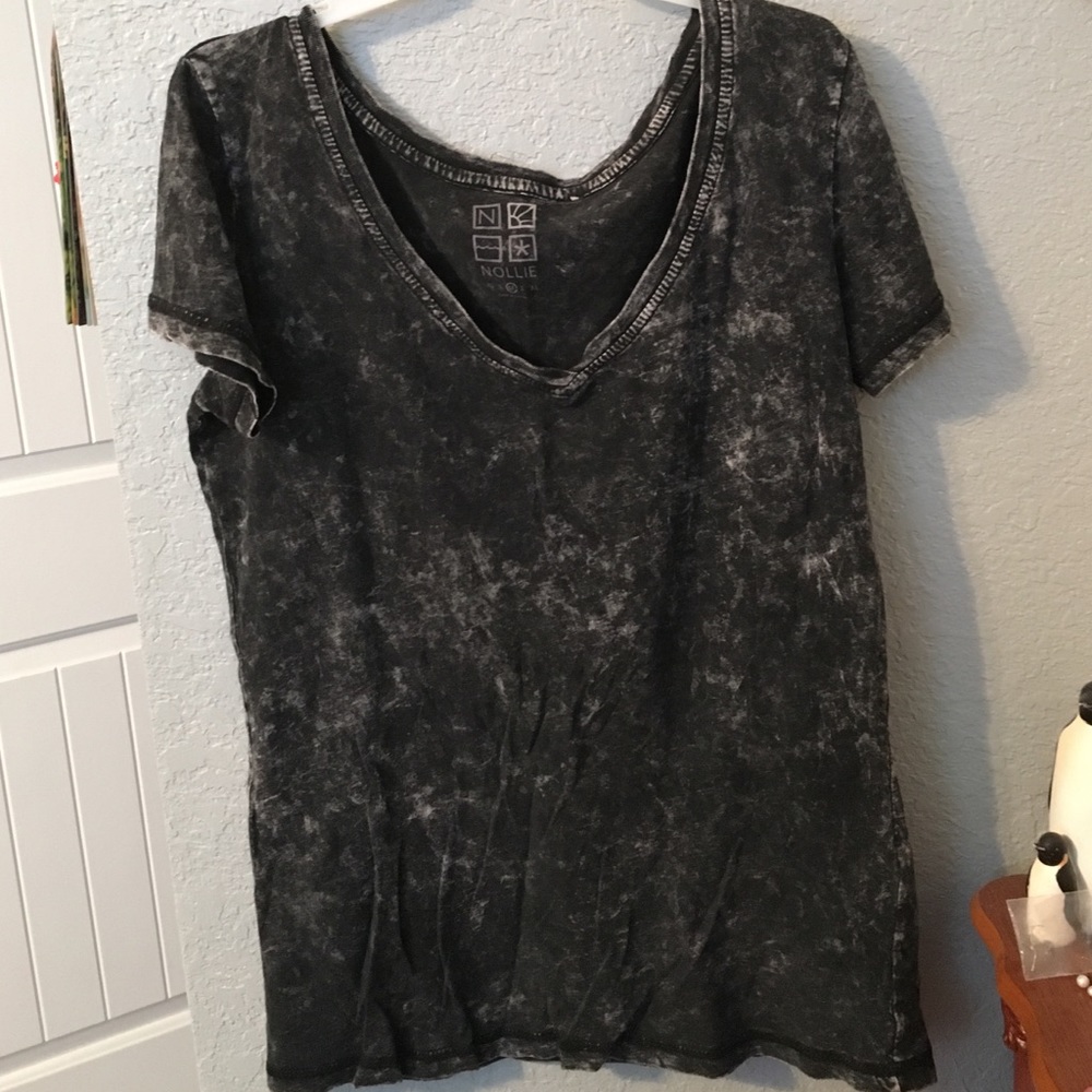 Nollie Vneck