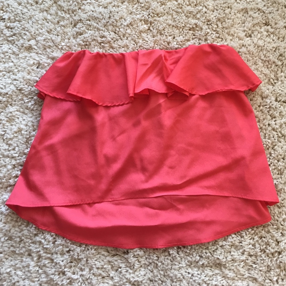 Peach crop top with ruffles