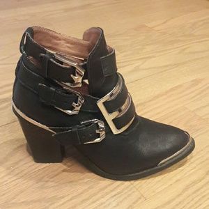 Jeffrey Campbell Hyatt booties