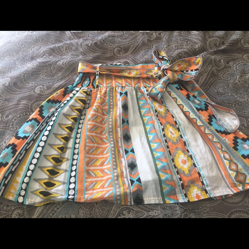 Gorgeous Aztec Print Mini Skirt with tie belt!