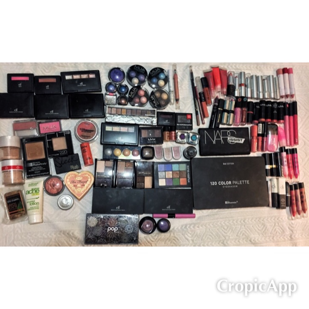 Lots Of Makeup! High end and drugstore