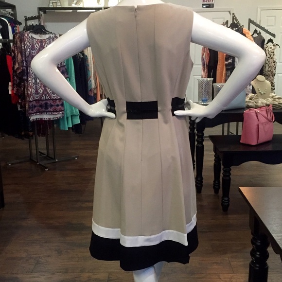 ▪️On Sale!✨ONLY $45! - Picture 4 of 4