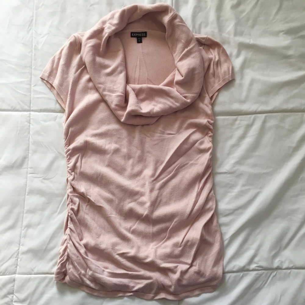 express short sleeve light knit sweater