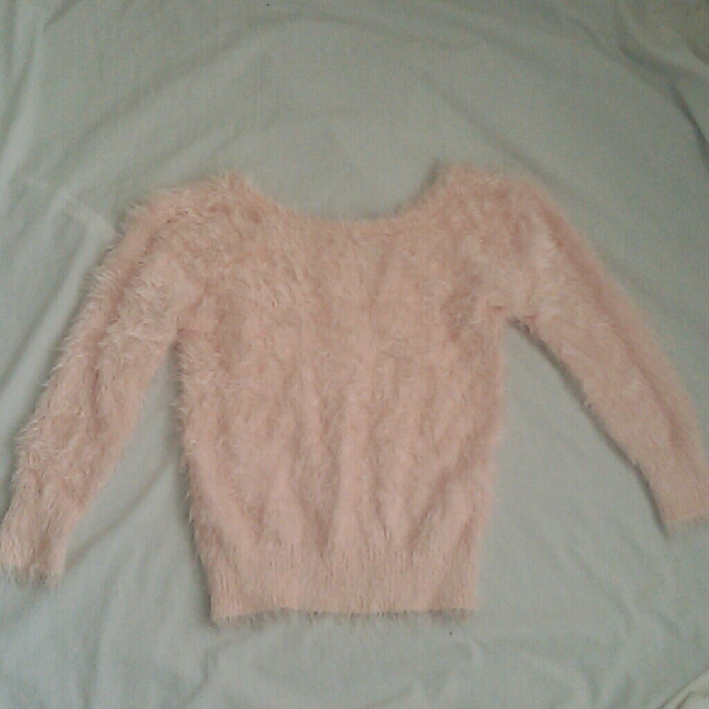 sweatshirt