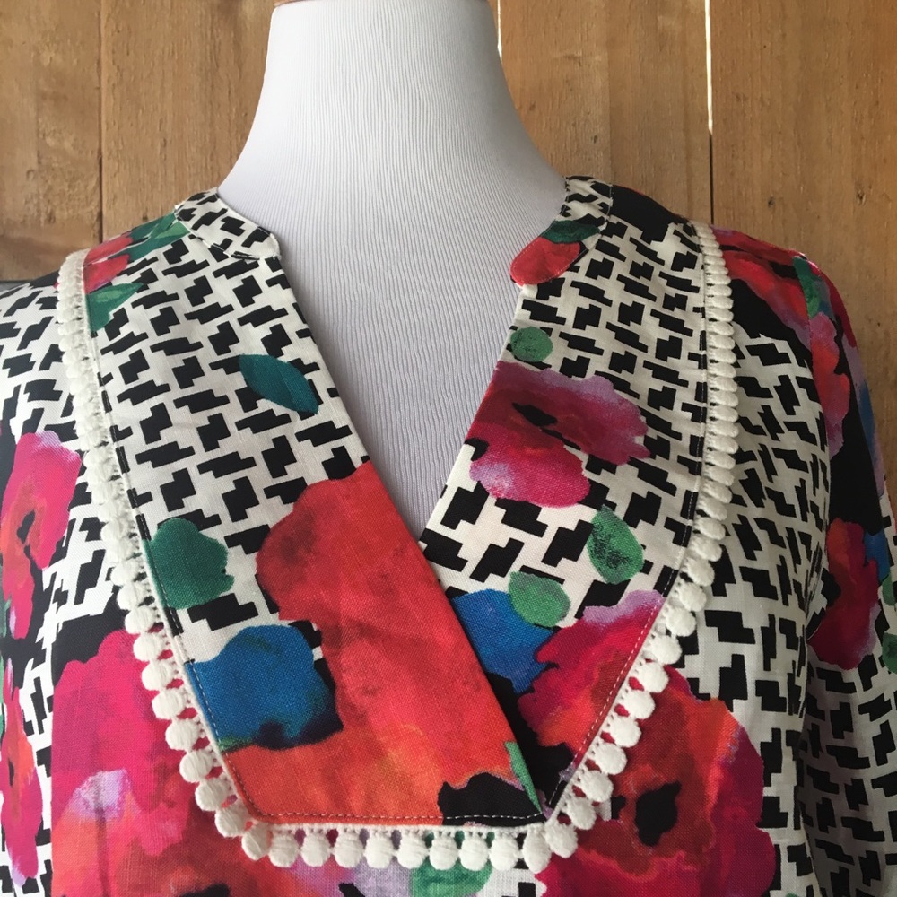 Rafaella vivid florals white black tunic blouse - Picture 3 of 4