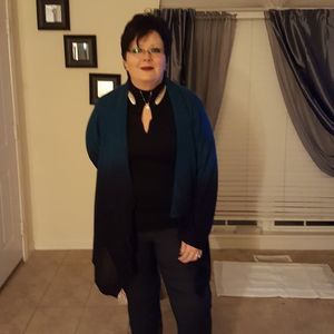 Meet your Posher, Kay