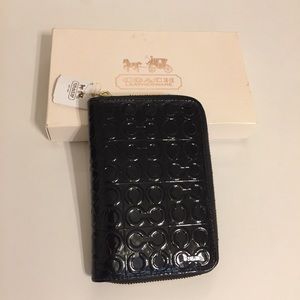 FINAL ⬇️ NWT Coach Black Day Planner/Wallet