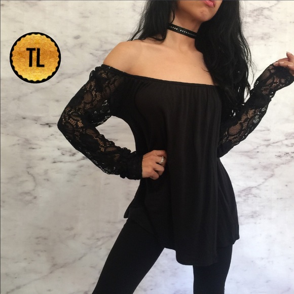 Lace long sleeve black off shoulder flowy top - Picture 2 of 4