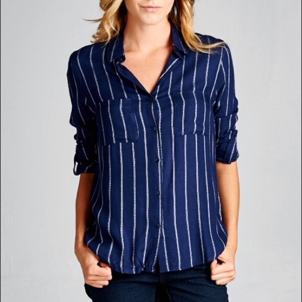 🎉HP🎉 LAST ONE- Royal Roll-tab navy striped top