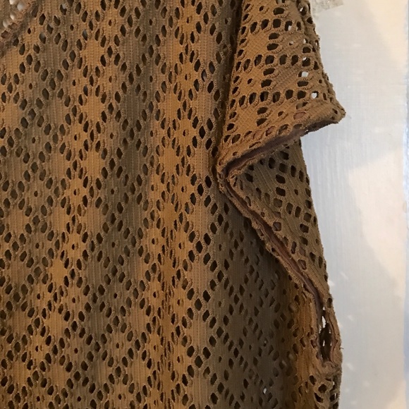 Crop top - Picture 2 of 2