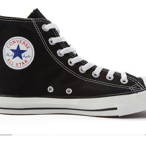 BLACK CONVERSE HIGH TOPS