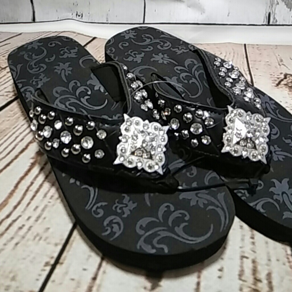 Black fashion flip flop