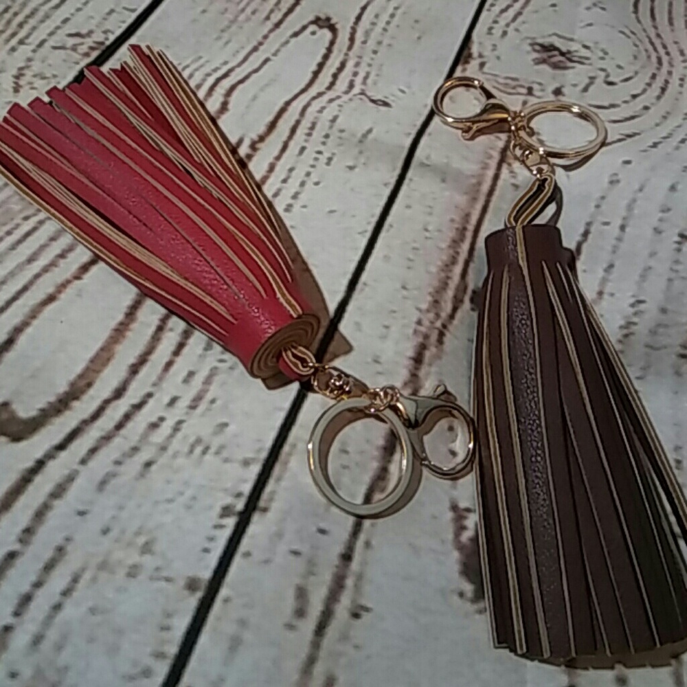 Leather tassel keychain