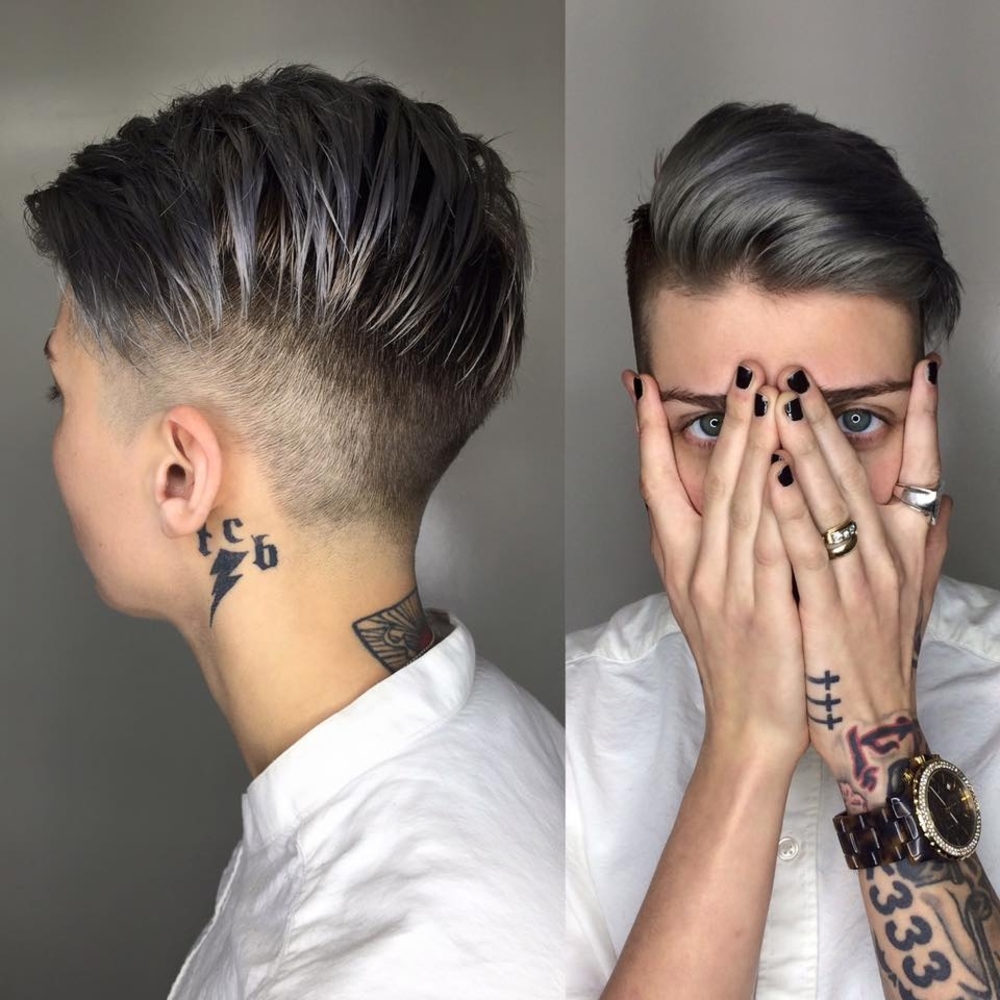 Meet your Posher, Alicia