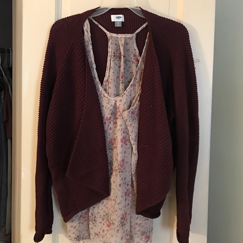 Crop maroon sweater