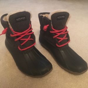Sperry duck boots!