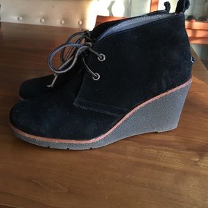 Sperry lace up wedge booties
