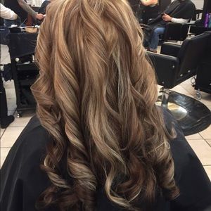 Meet your Posher, Crystal