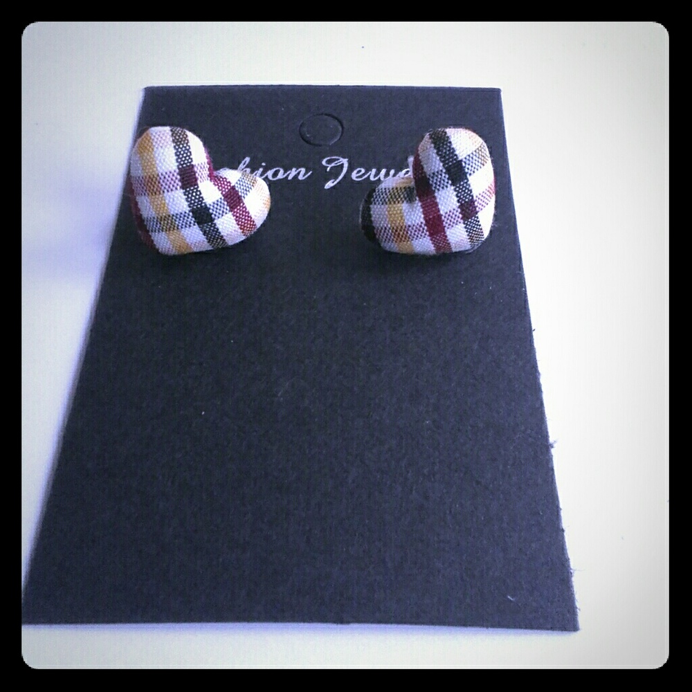 Heart Shaped Plaid Patterned Cloth Button Earrings