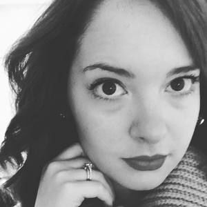 Meet your Posher, Courtney