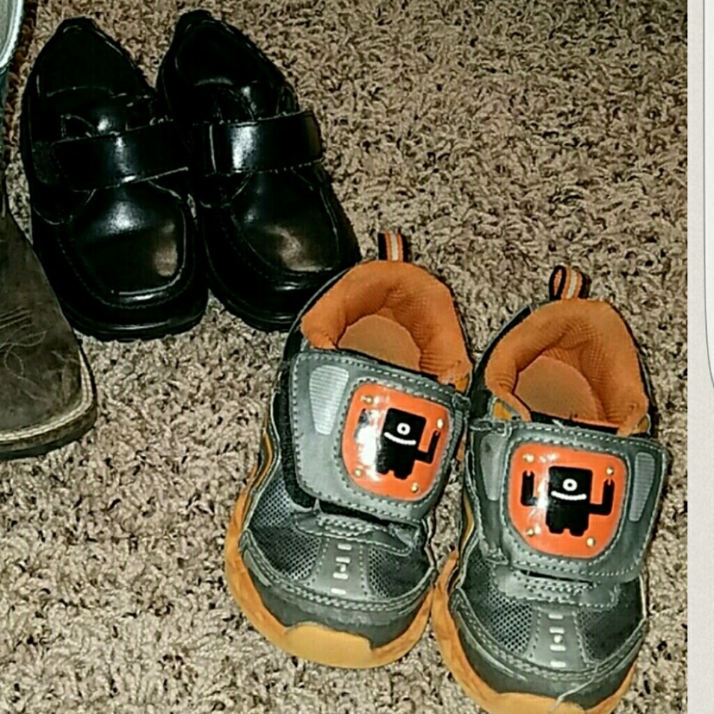 2 different pair of used shoes