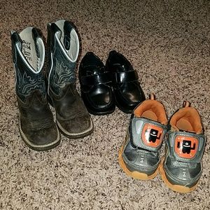 3 different pair of used shoes