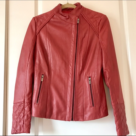 Neiman Marcus Jackets & Blazers - HOST PICK! ⭐️Neiman Marcus Leather Jacket