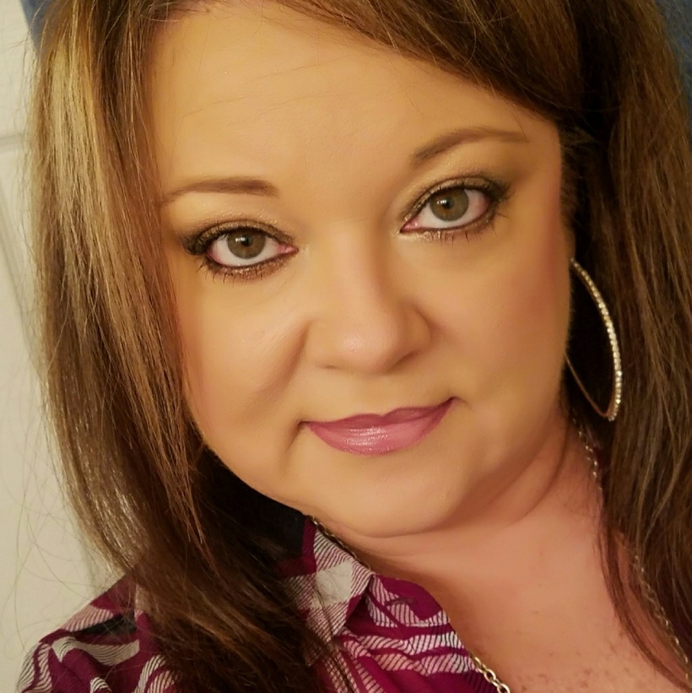 Meet your Posher, Sissy