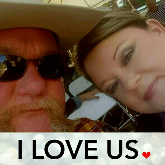 Meet your Posher, Sissy - Picture 2 of 3