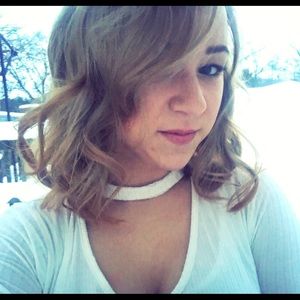 Meet your Posher, Stephanie