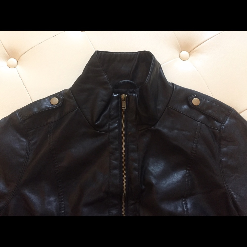💫SOLD💫 NWOT BB Dakota Faux Leather Jacket - Picture 3 of 5