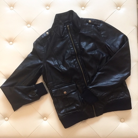 💫SOLD💫 NWOT BB Dakota Faux Leather Jacket - Picture 2 of 5