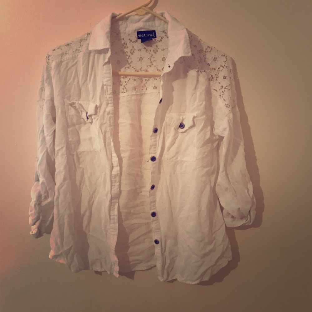 White button lace shoulder button down