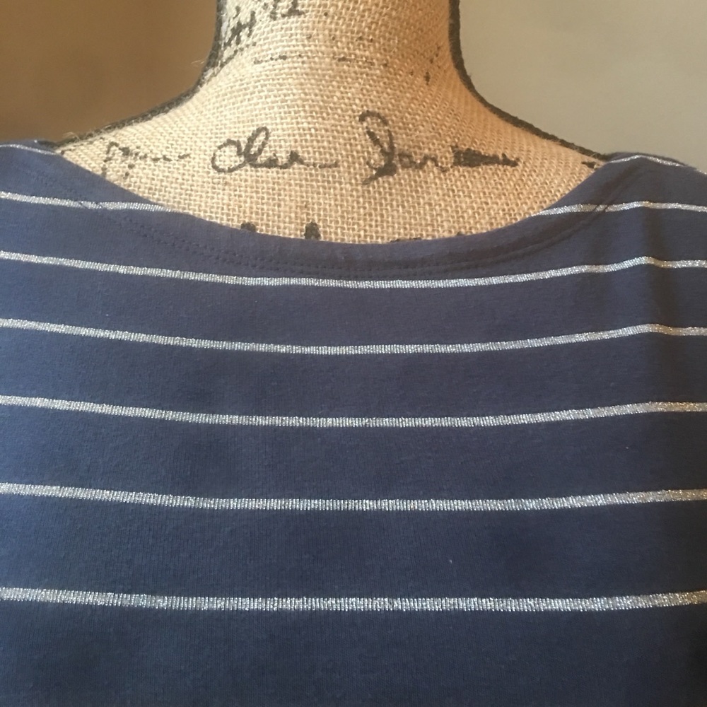 Talbots tee ❤️ - Picture 3 of 4