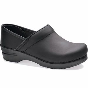 Like new Dankso pro clogs matte black