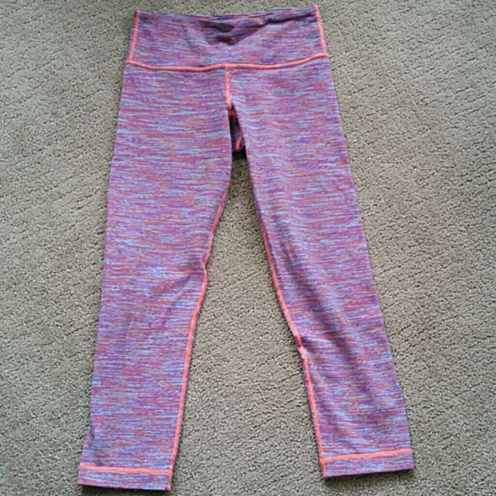 Lululemon capri's size 2
