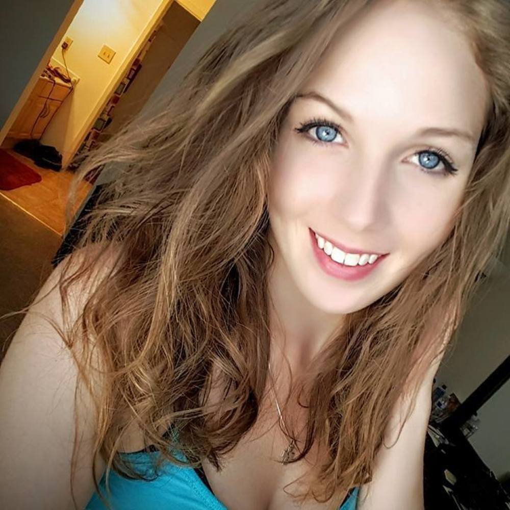 Meet your Posher, Hannah