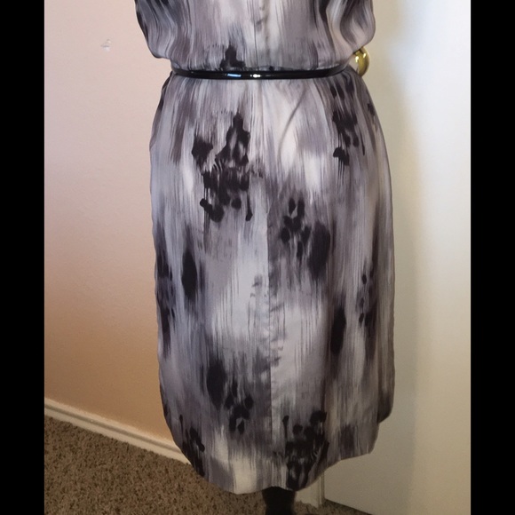 ⭐️Banana Republic-SILK SHEATH DRESS⭐️ EUC⭐️ - Picture 4 of 5