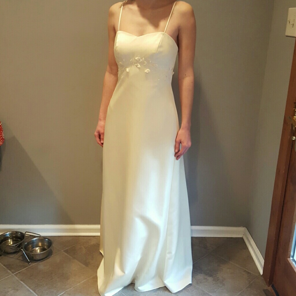 *SALE* David's Bridal Creamy Yellow Formal Dress