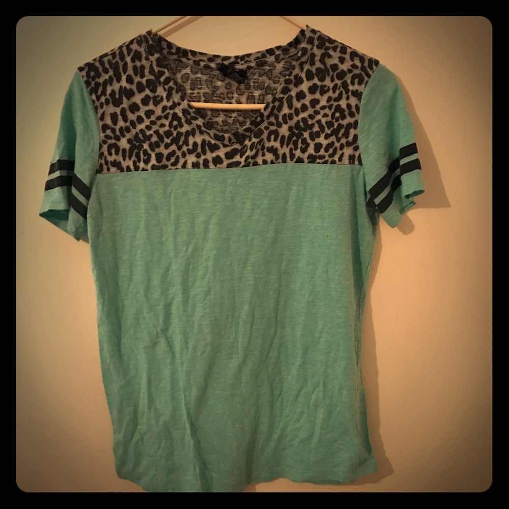 Rue 21 shirt