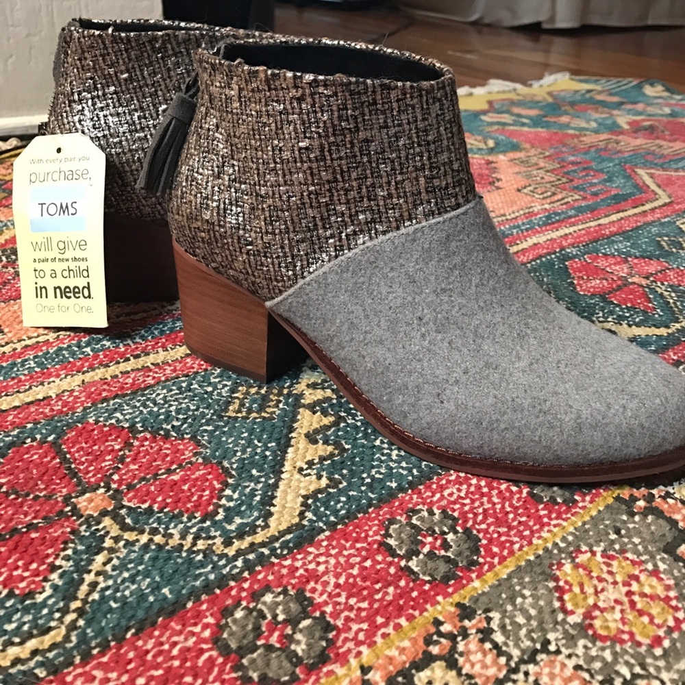 Tom's Leila booties