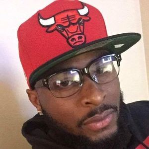 Meet your Posher, Devonte