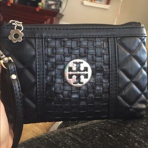 Not authentic Tory Burch wristlet