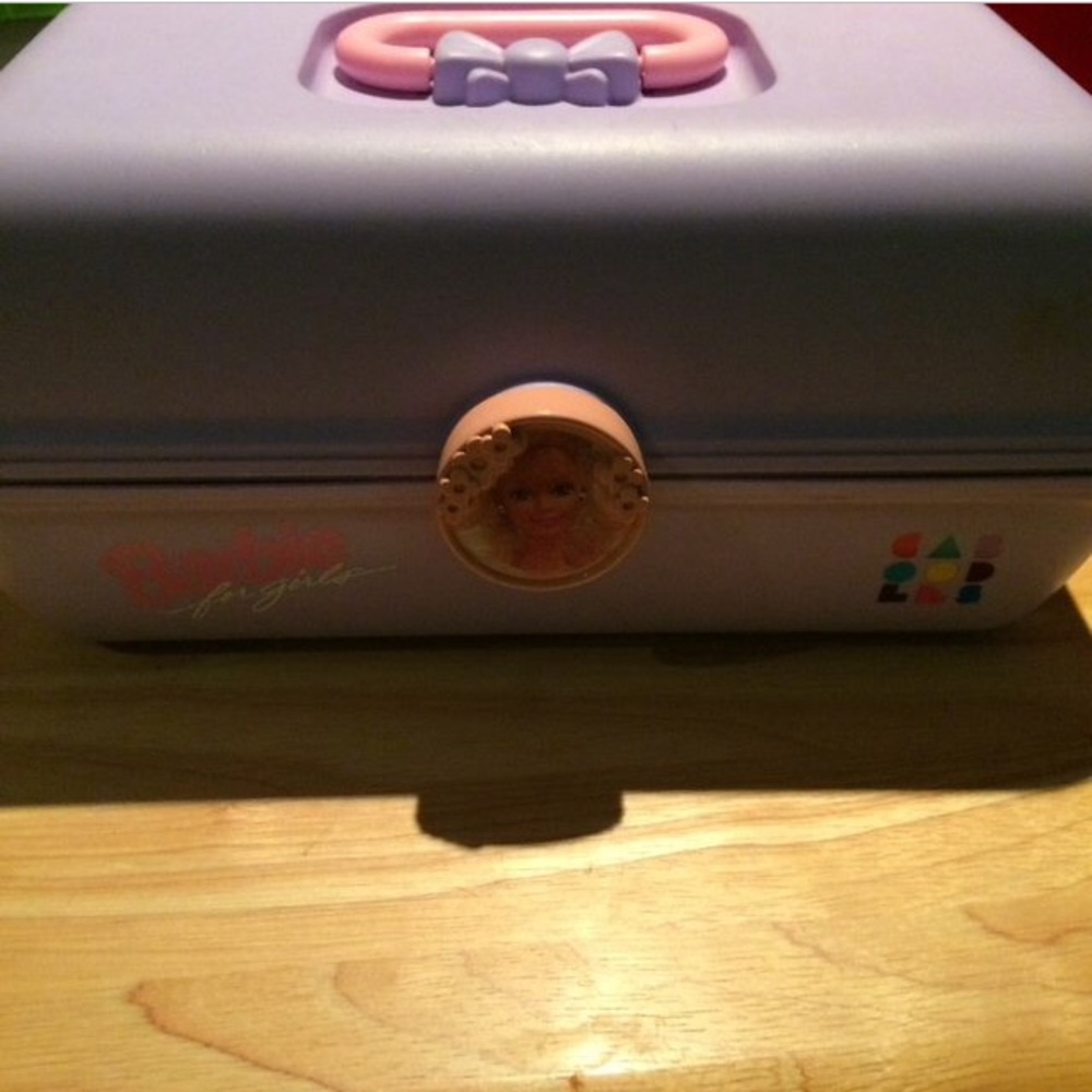 Barbie pail